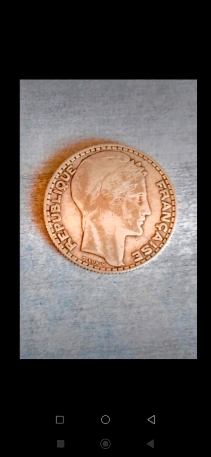 Ancienne pièce de monnaie - photo numéro 2