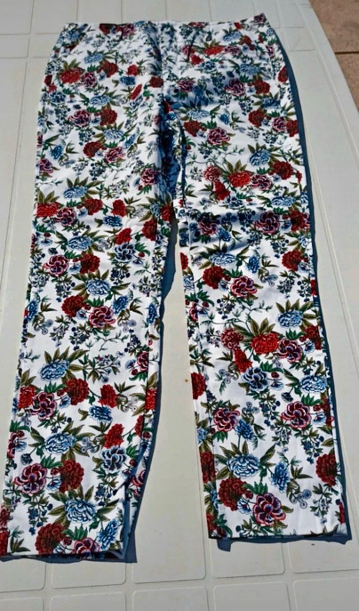 Pantalon fleurie femme taille 38 Zara - photo numéro 7
