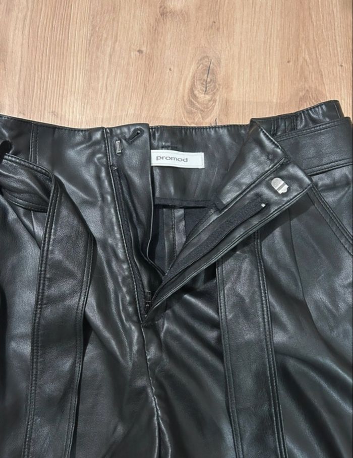 Short similicuir - photo numéro 6