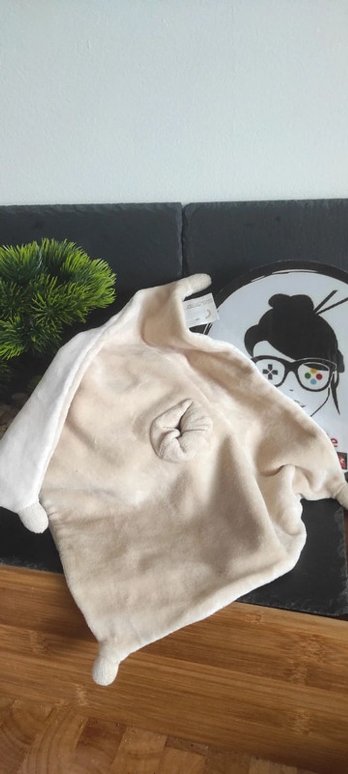 doudou lapin moulin roty carré marron blanc  beige basile et lola - photo numéro 2