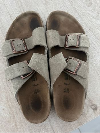 BIRKENSTOCK