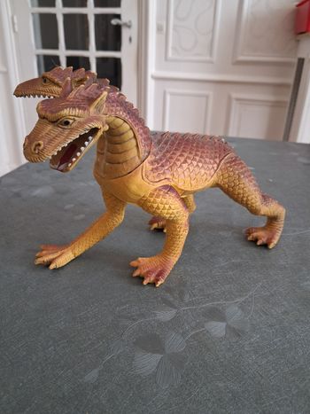 Figurine dragon à 2 têtes