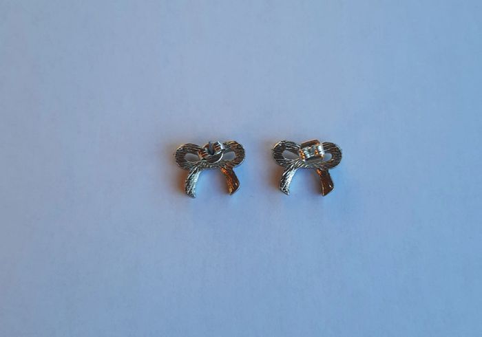 Boucles d'oreilles argentées nœuds - photo numéro 2