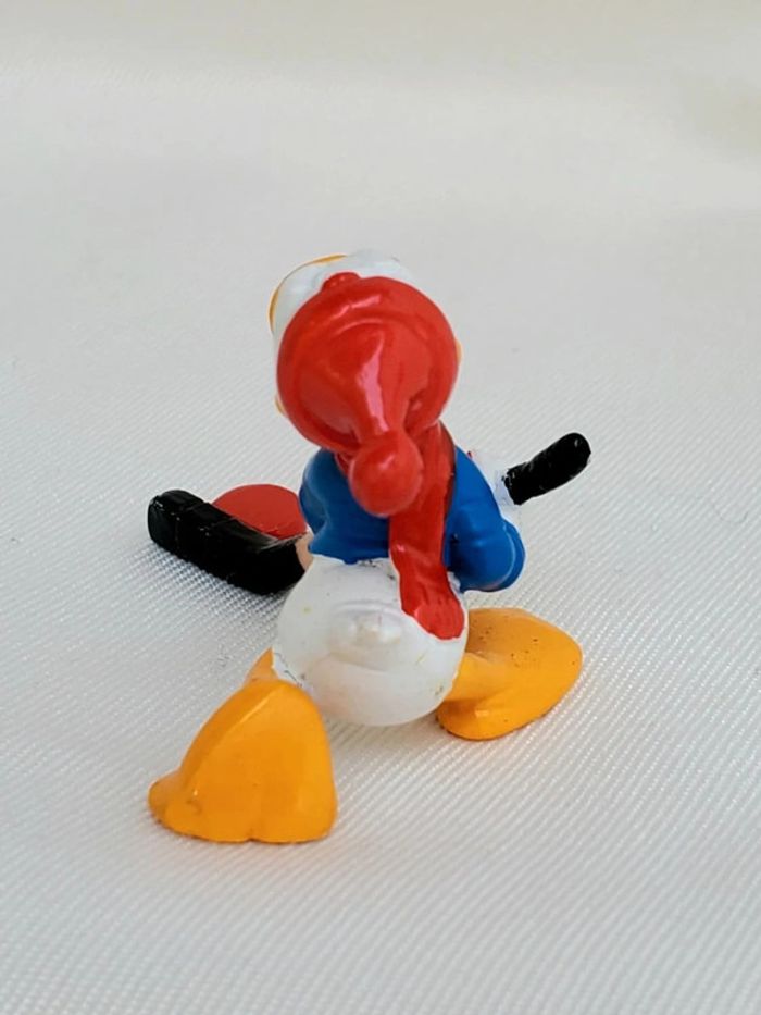 Mini figurines "Sirop Sport" Disney - Mickey patineur et Donald hockeyeur - photo numéro 11