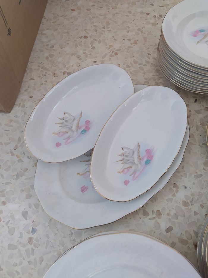 Service vaisselle porcelaine - photo numéro 3