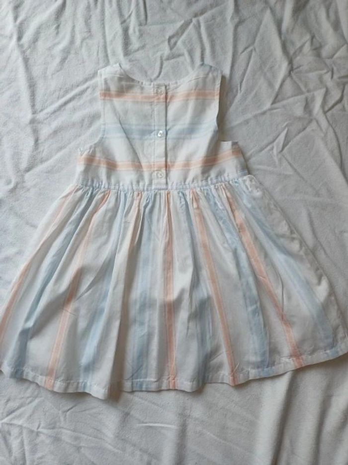 Robe de cérémonie taille 3 ans neuf - photo numéro 7