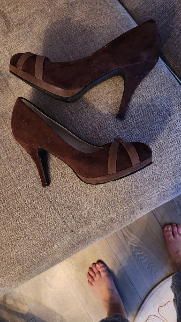 Chaussures 37 - photo numéro 2