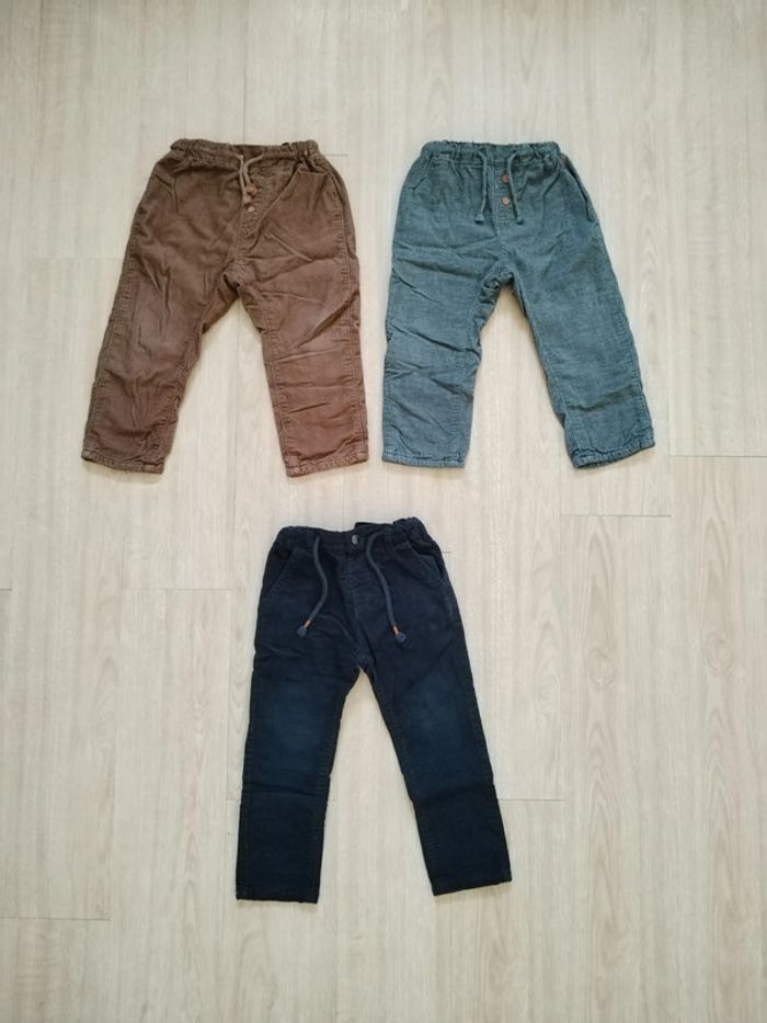 Lot 3 pantalons effet velours doublés 2 ans