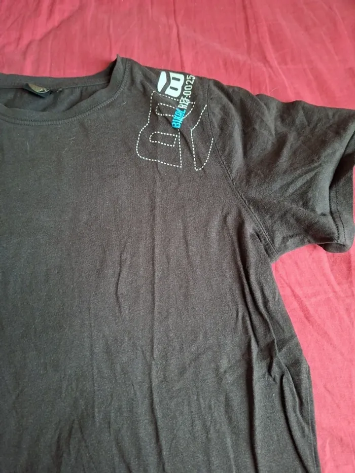 Lot de tee-shirts shirts anvhes courtes 14.ans - photo numéro 13