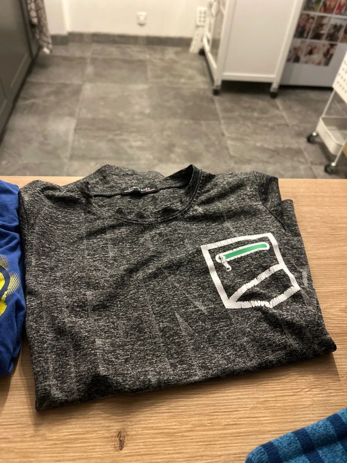 Lot vêtement garçon 6 ans - photo numéro 5