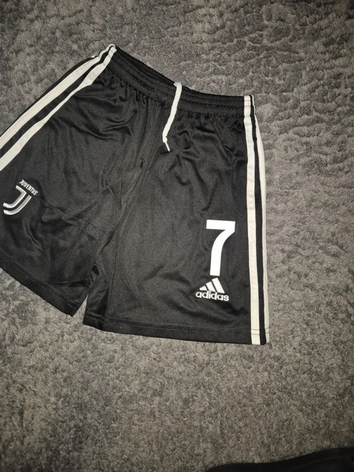 Short Juventus - photo numéro 2