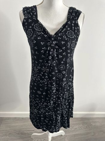 Petite robe noire et blanche à fleurs Vintage T40/42