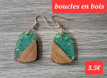 a vendre boucles d'oreilles en bois.