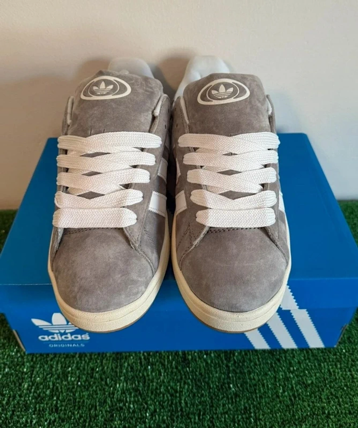 Adidas Campus 00s Taille  36 - photo numéro 2