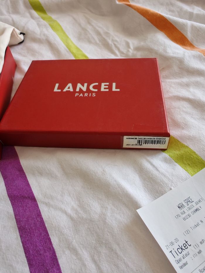 Porte feuille Lancel cuir de vachette - photo numéro 9