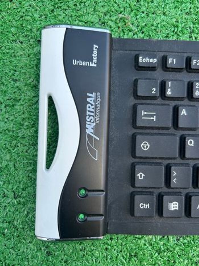 Clavier souple/flexible Urban Factory Australinformatique – 40,5x12 cm – antichoc - photo numéro 2
