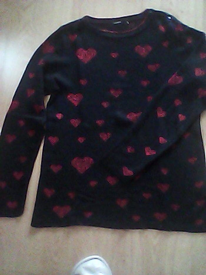 Joli pull Desigual, - photo numéro 4