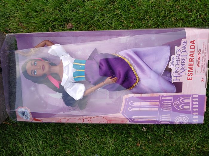 Poupée Esmeralda Disney