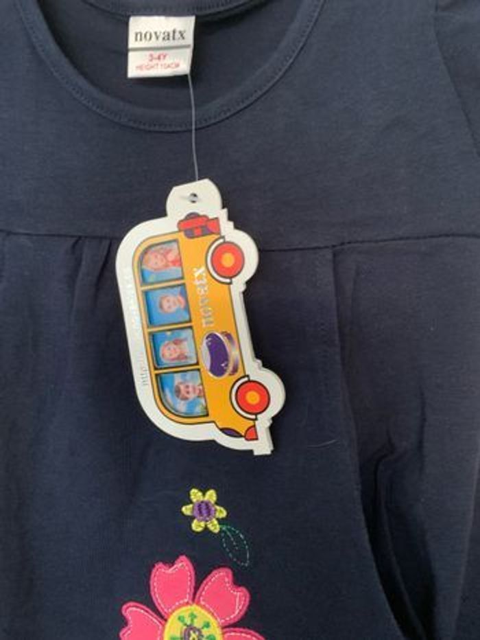 Robe marine 3 - 4 ans - photo numéro 2