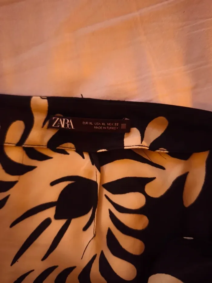 Jupe portefeuille ZARA - photo numéro 2