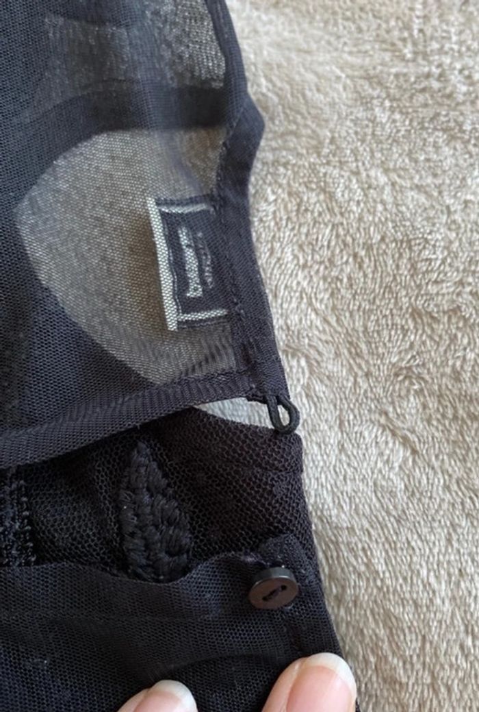 Haut dentelle noir doublé - photo numéro 5