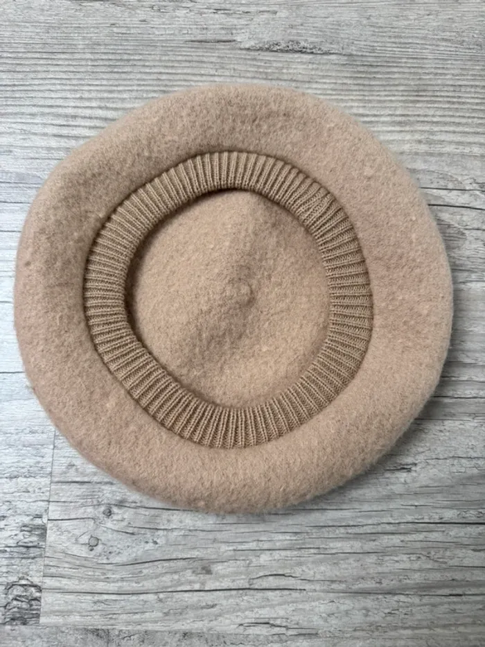 Béret beige Kiabi 6-8ans NSE - photo numéro 2