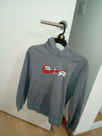 Pull Nike