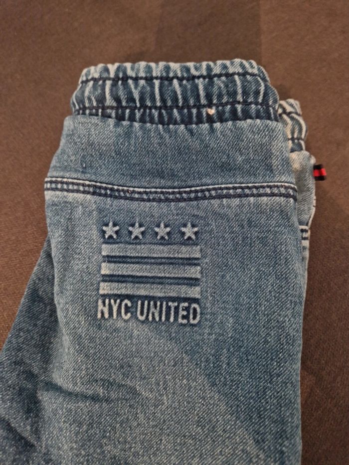 Jeans 8 ans - photo numéro 3