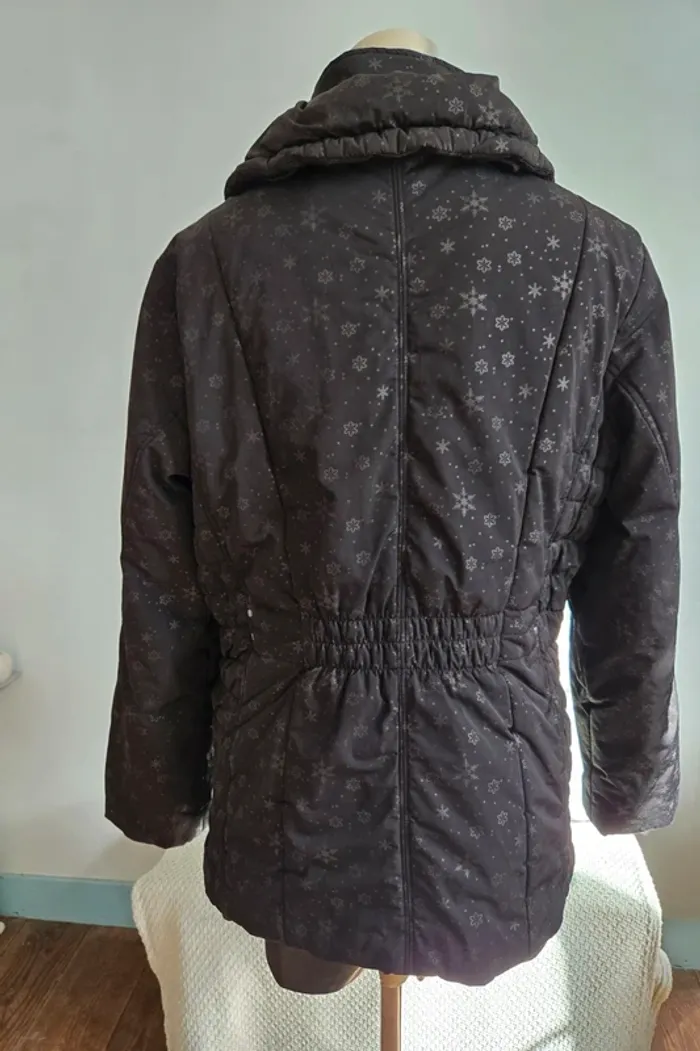 Doudoune chaude et légère. - photo numéro 4