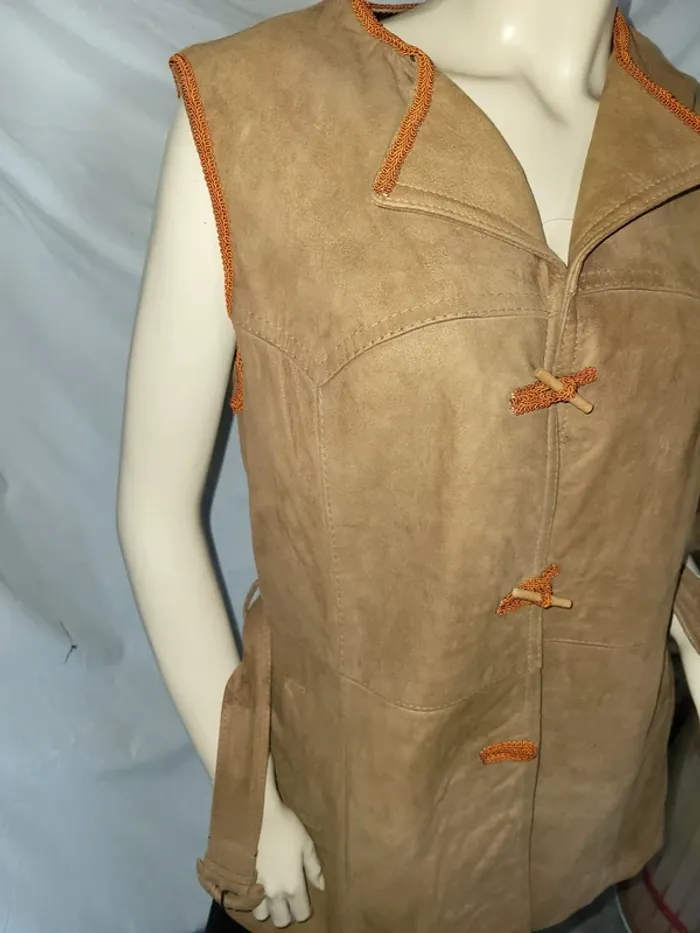Veste sans manche - photo numéro 3