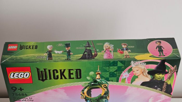 LEGO Wicked 75684 Bienvenue à Emerald City - photo numéro 9