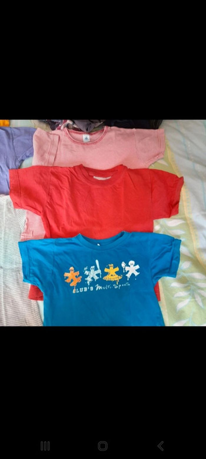 Lot de tee-shirts - photo numéro 4