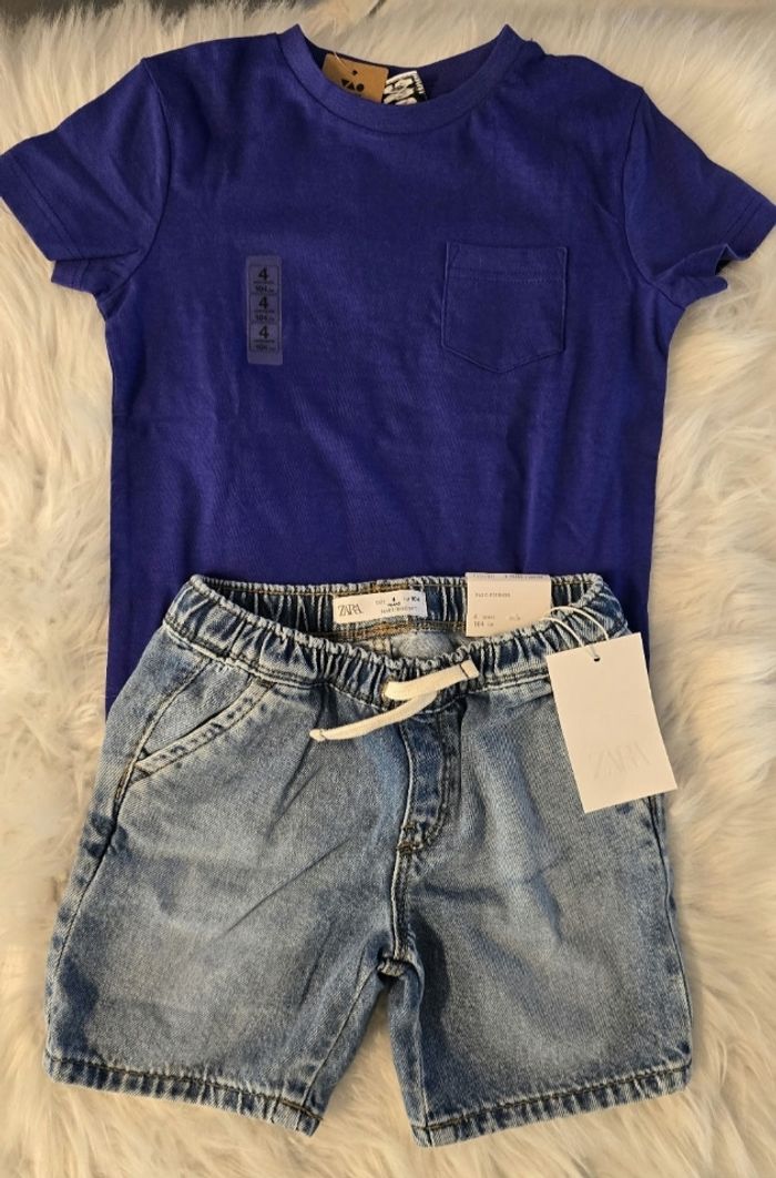 Neufs (non portés) 🏷🏷🥰😍💙 Ensemble teeshirt mc et bermuda en jeans 4 ans garçon 💙😍🥰
