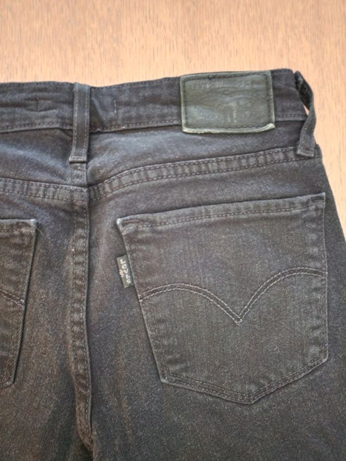Jeans levis noir - photo numéro 3