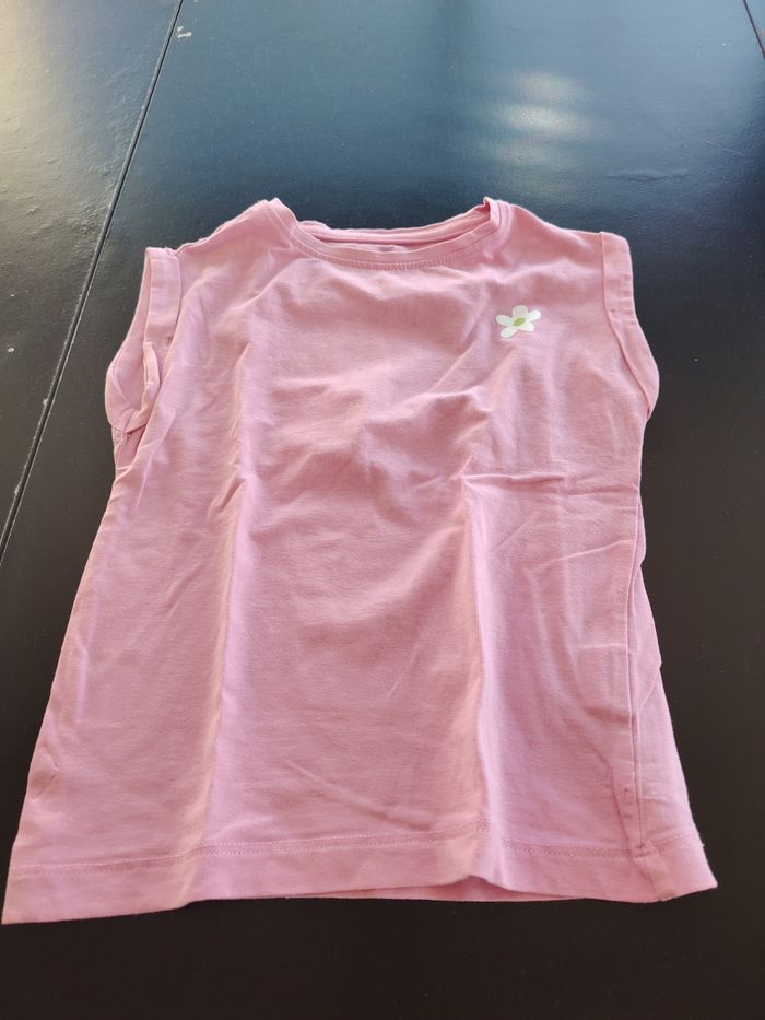 Lot t-shirt manches courtes et débardeurs - photo numéro 6