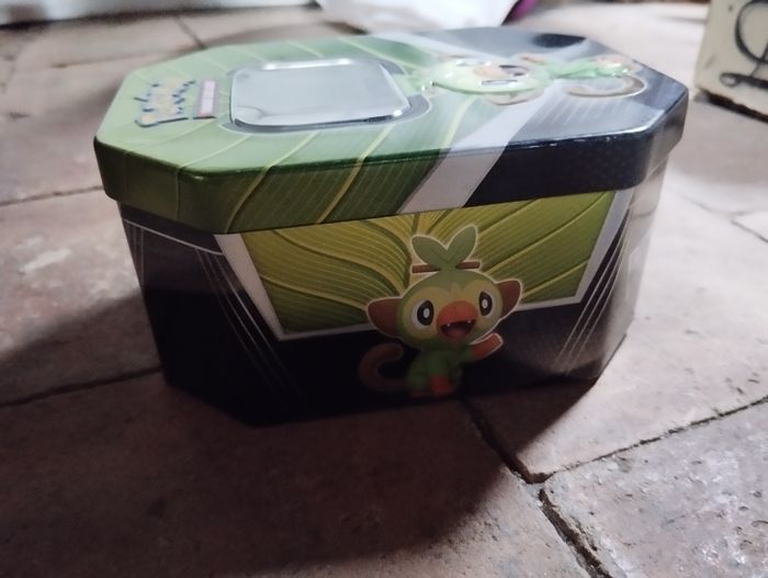 Boîte Pokémon - photo numéro 2