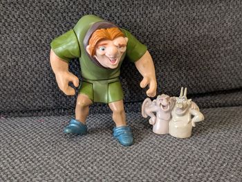 Figurine quasimodo Disney