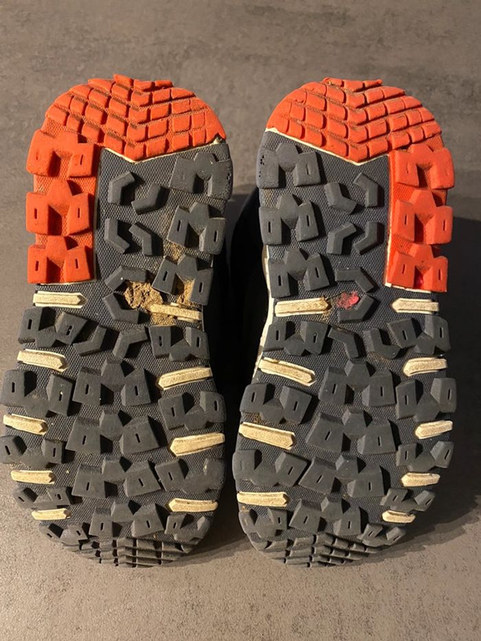 Baskets hautes marine Marvel Spiderman taille 29 - photo numéro 4