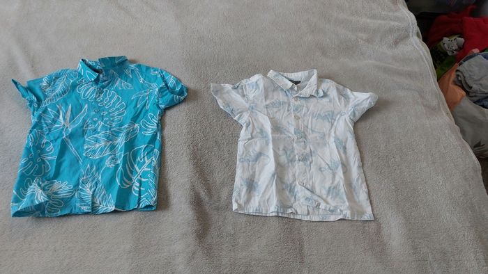 Lot de 2 chemises 3-4 ans