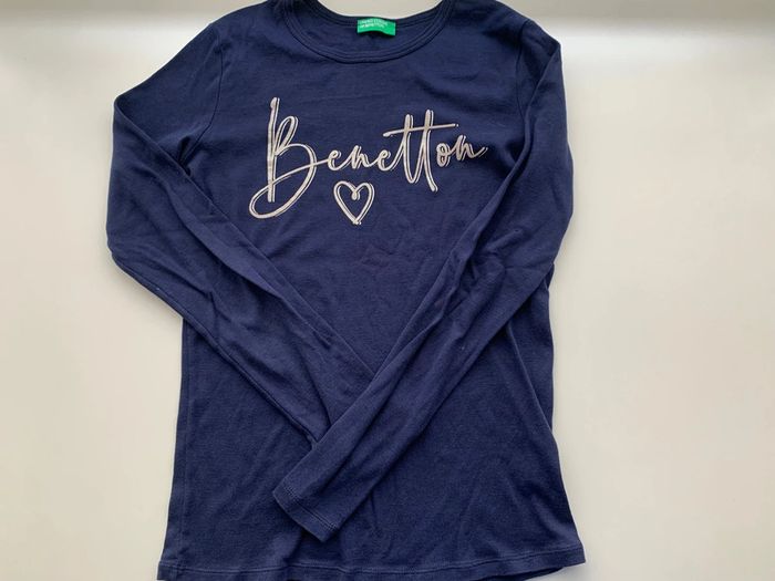 T shirt Benetton fille 10-11ans