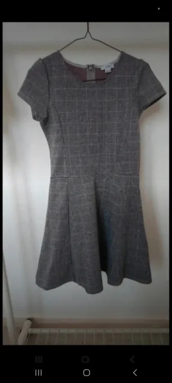 Robe courte