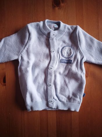 Gilet bleu Winnie l'ourson taille naissance