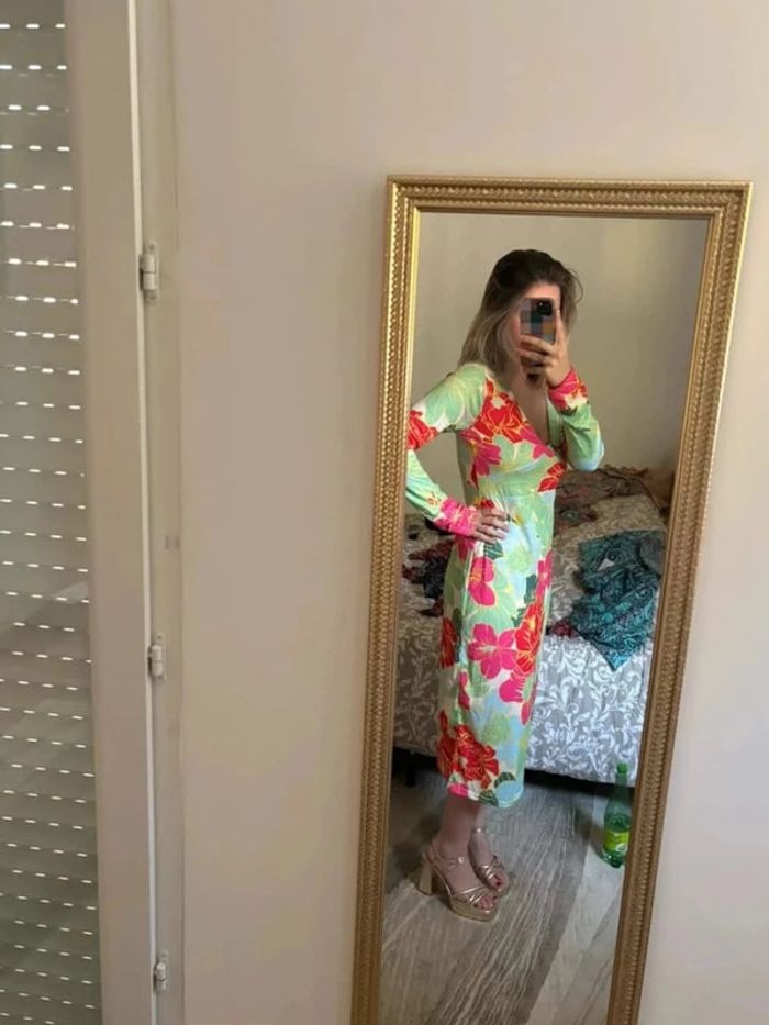 Petite robe de plage colorée taille 36 - photo numéro 2