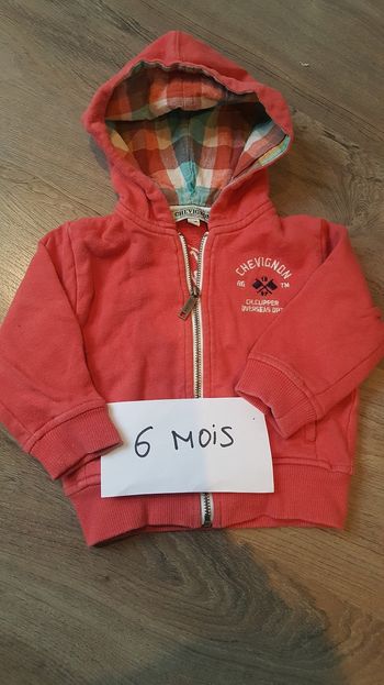 Sweat Chevignon 6 mois