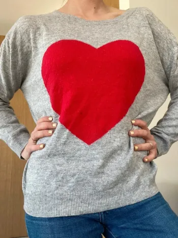 Pull gris cœur rouge peace n love taille unique