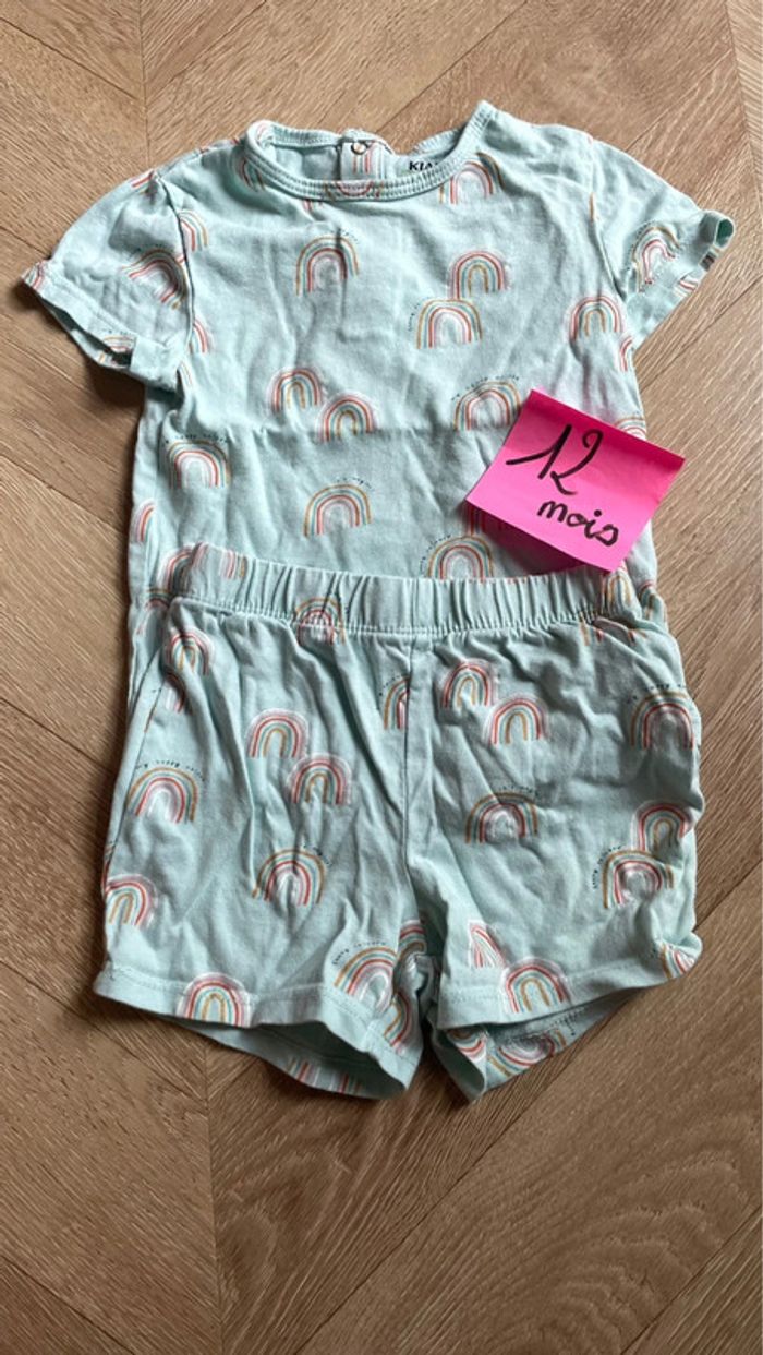 Ensemble t-shirt et short 12mois