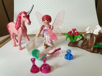 Playmobil Fairies Fée Coquette avec licorne