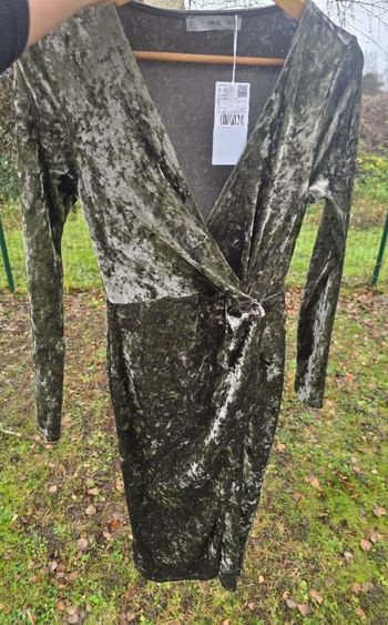 Robe velours Mango