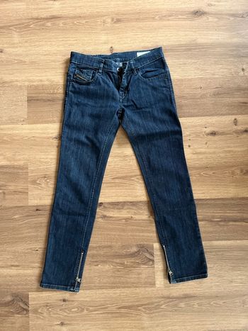 Jean femme Diesel 7/8 eme taille 28