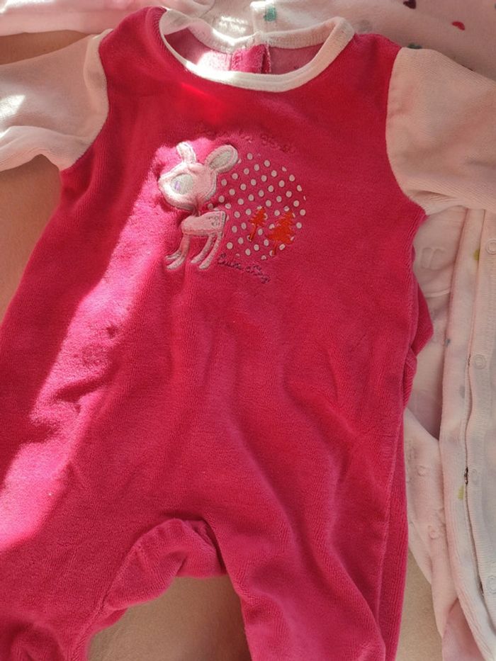 Lot de 3 pyjamas - photo numéro 2